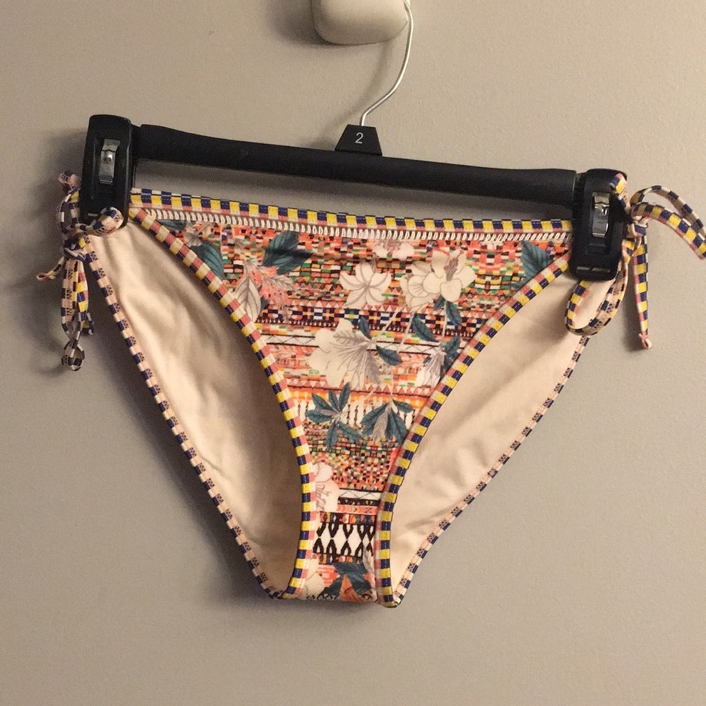 Top shop floral geo tie bikini Aztec print